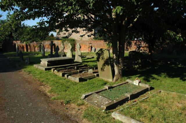 St. Denys' Church graveyard (1)