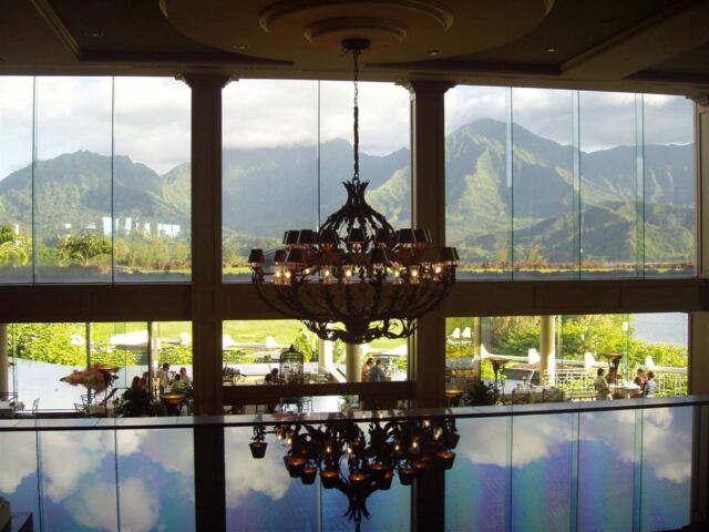 Princeville Hotel chandelier