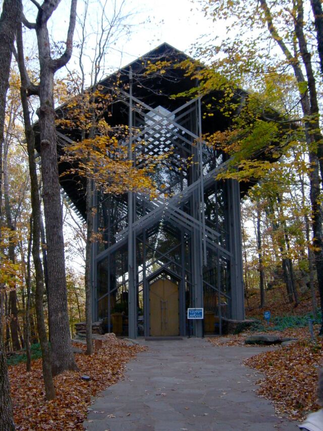 thorncrown-chapel-2-