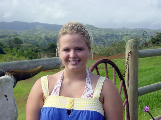 Mel and fence (3)