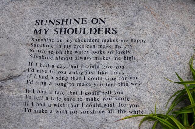 Sunshine on My Shoulders lyrics