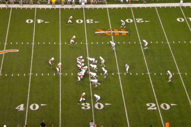GG and the Horns on offense directly in front of us