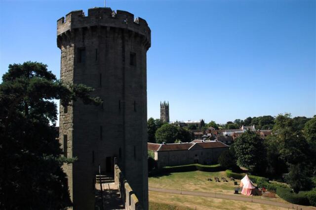 Warwick Castle - rampart views (13)