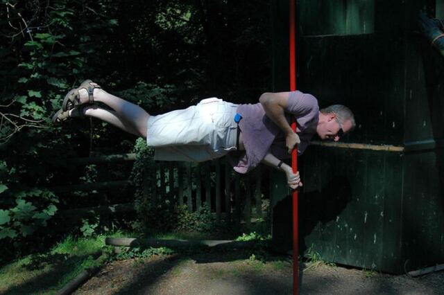 Julian's world famous 'pole trick'
