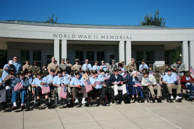 honor flight austin at wwii memorial entrance