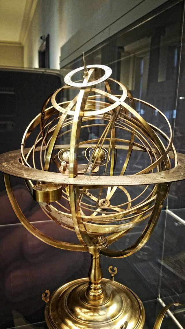 Astrolabes at the Museum of the History of Science - Oxford (8)