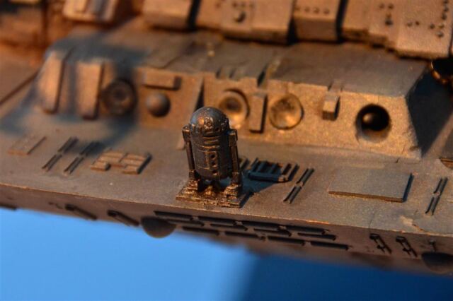 R2D2 on CE3K mothership
