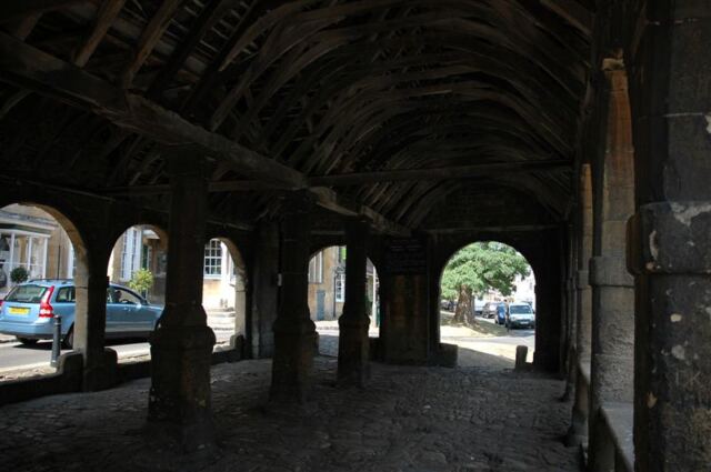 Chipping Campden - Market Hall (4)