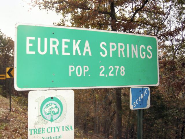 eureka-springs-city-limits-1-