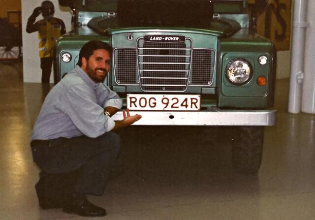 It's MY Land Rover - the plate says so!