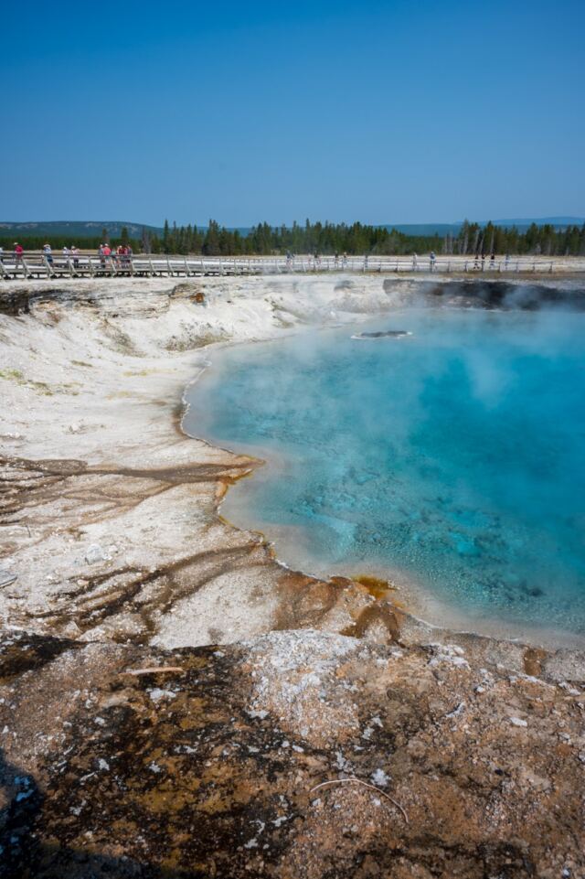 Excelsior Geyser Crater (3)