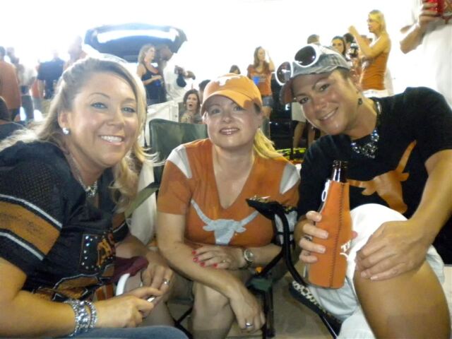 Aleena, Kathy, and Karyn at the tailgate