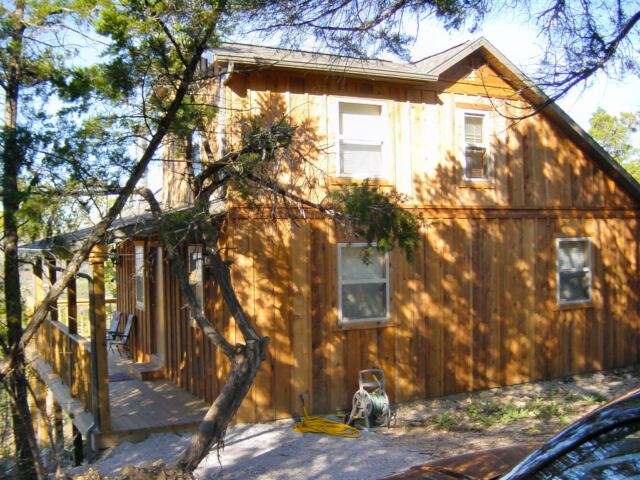 canucanoe-cabin-5