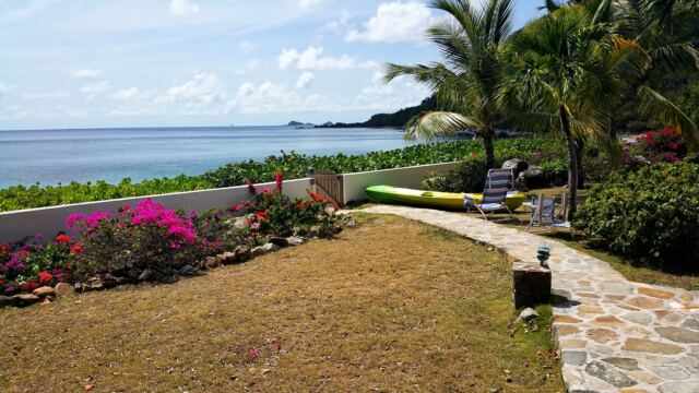 Another beautiful Mahoe Bay morning 2