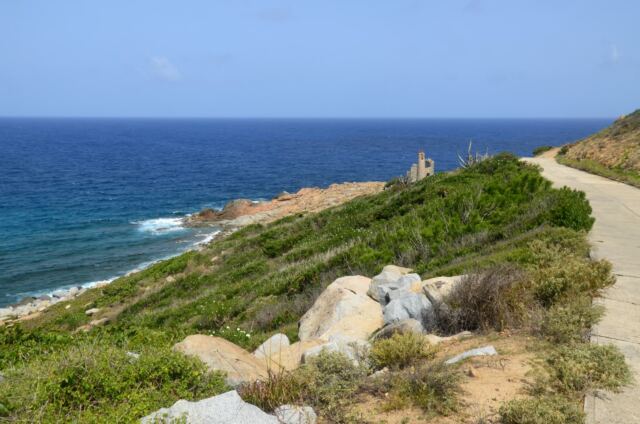 Coppermine Point 6
