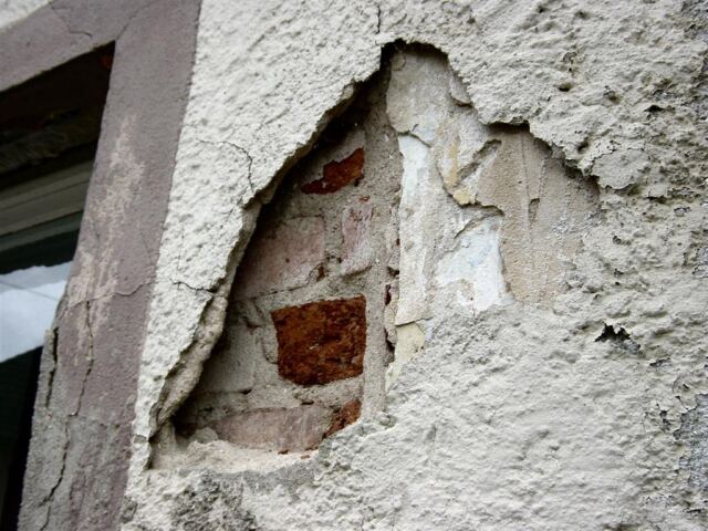 stucco-over-brick