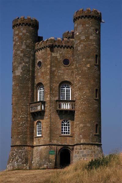 Broadway Tower (1)