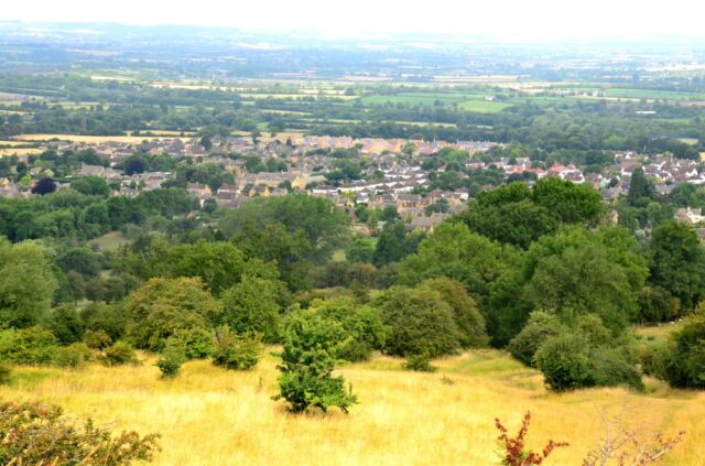 Broadway Tower - Cotswold Way scenery (08)