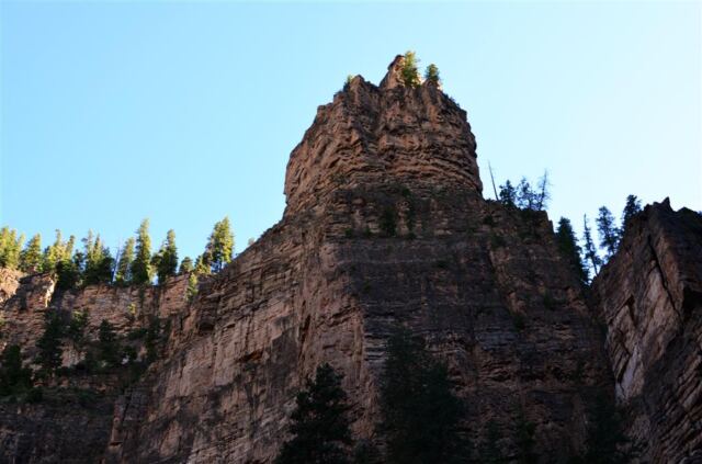 Cliffs along the trail (6)
