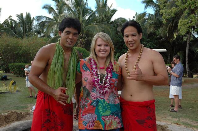 Melanie and the sweaty Hawaiian boys