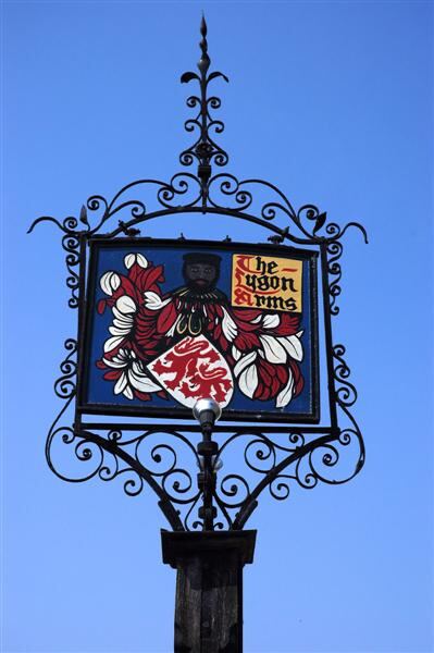 The Lygon Arms sign