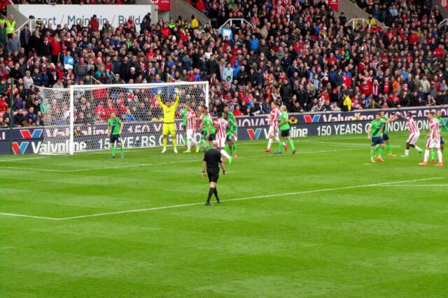 Stoke v Southampton - match action (7)