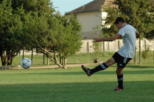 ryan-powers-the-ball