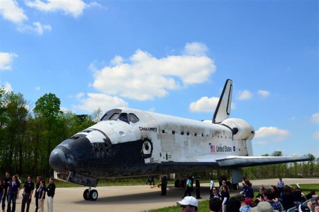 Discovery outside (21)