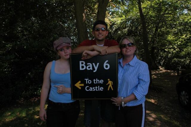 This way to Warwick