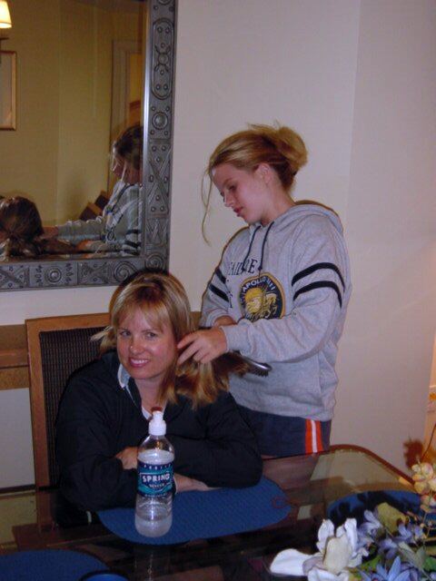 Melanie does Mom's hair