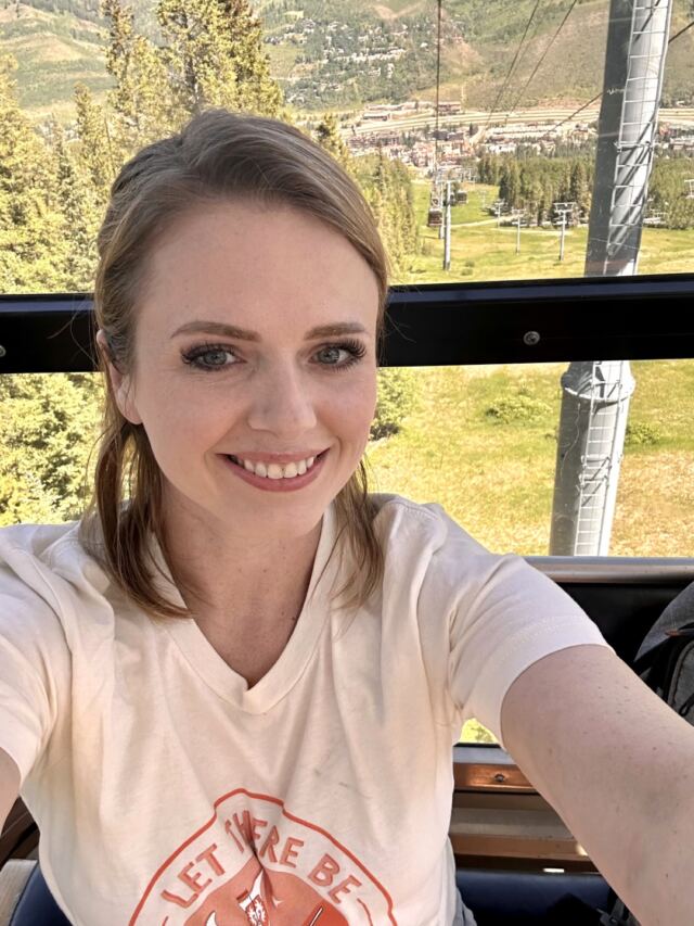 Mel - gondola selfie