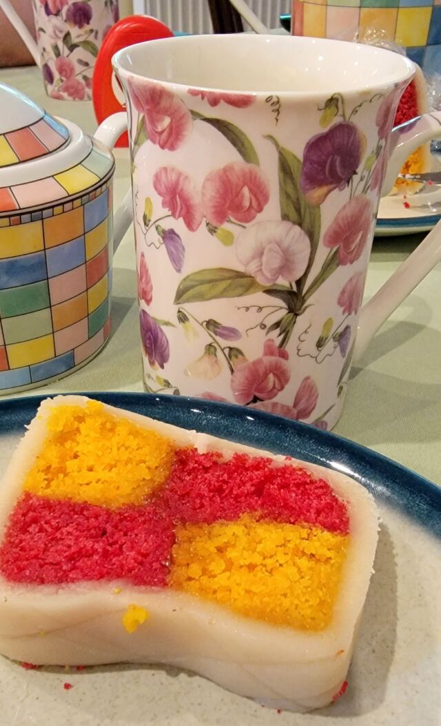 Afternoon tea! (2)