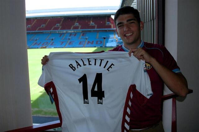 Villa's newest signee shows off his jersey