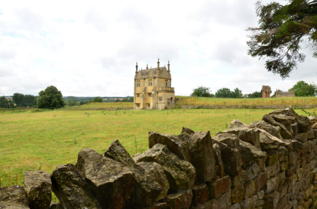 Chipping Campden - East Banqueting House (06)