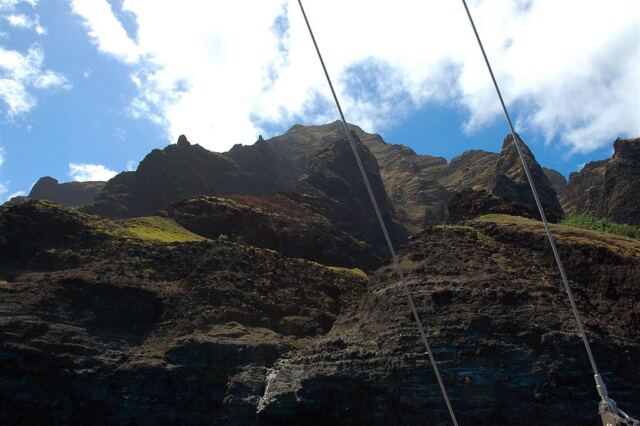 Waterfall along Napali Coast (3)