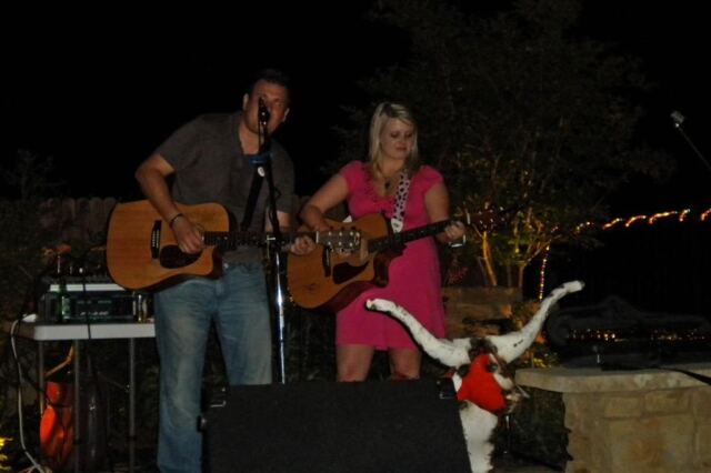 lucas melanie and gardenbevo