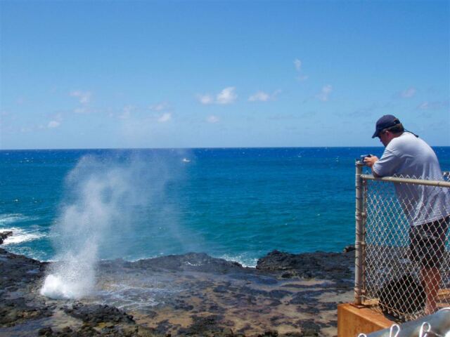 PO - Roger takes a video of the Spouting Horn