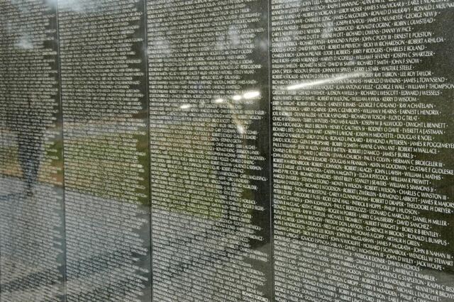 Vietnam Memorial (3)