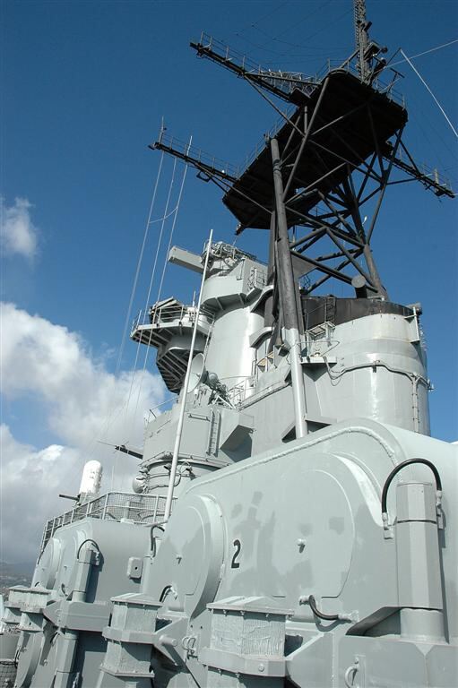 Main bridge and mast (2)