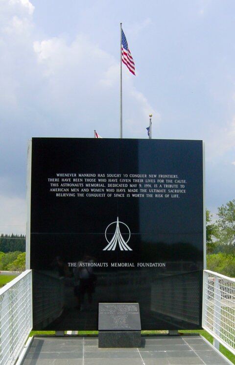 KSC VC - Astronaut memorial plaque
