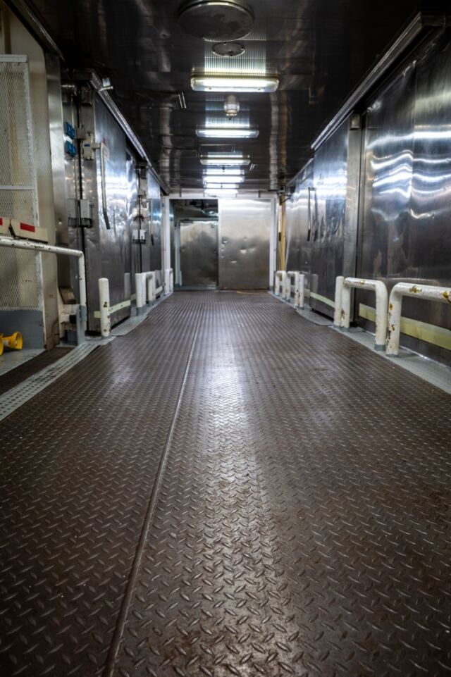 Bolette BTS tour - stainless steel hallway