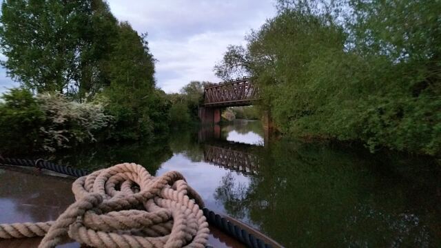 Scenes along the River Avon aboard The Countess of Evesham (10)