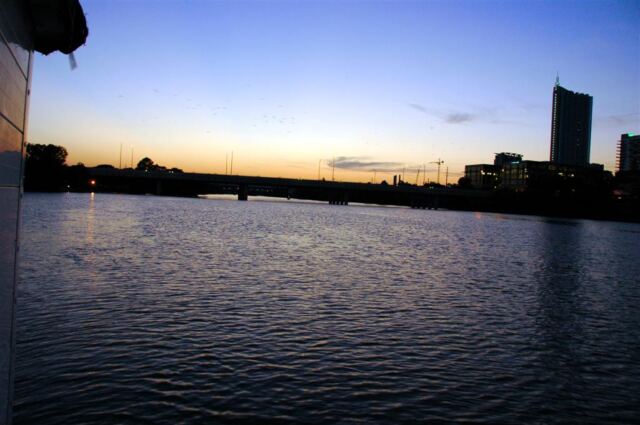 sunset-over-town-lake