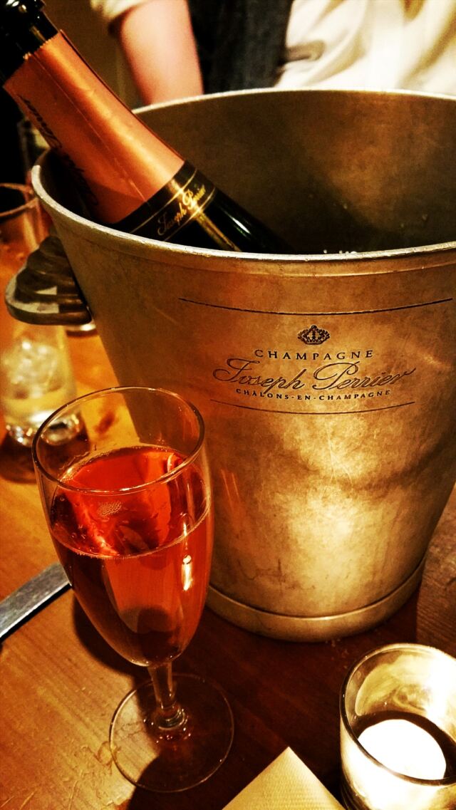Loch Fyne champagne