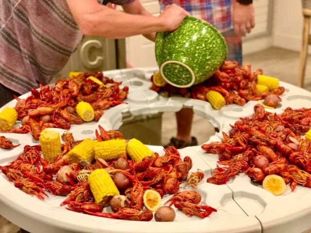 Crawfish table