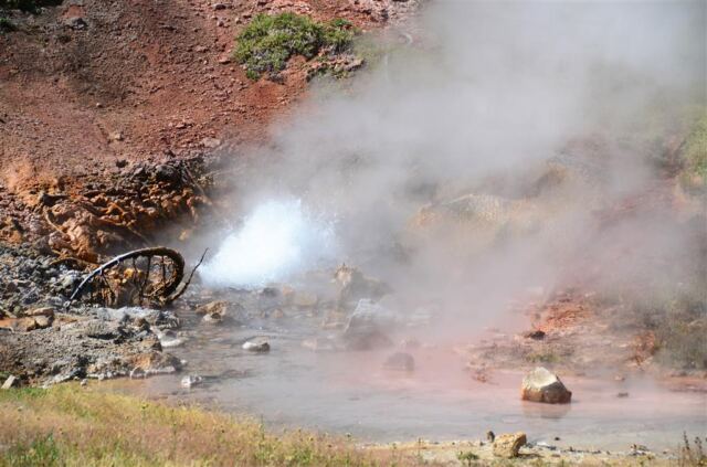 Artists' Paintpots (2)