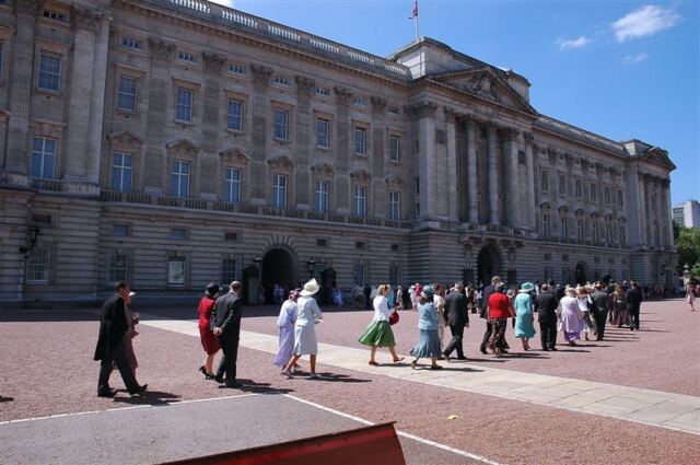 Fancy-dressed visitors to Buckingham Palace