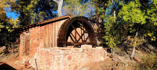 Crescent Moon Ranch - waterwheel (1)