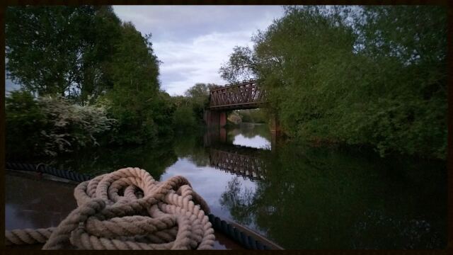Scenes along the River Avon aboard The Countess of Evesham (11)