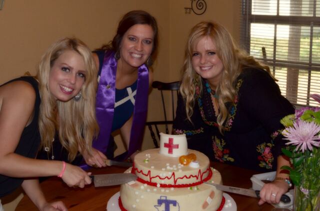 amanda-stephanie-and-mel-cut-the-cake